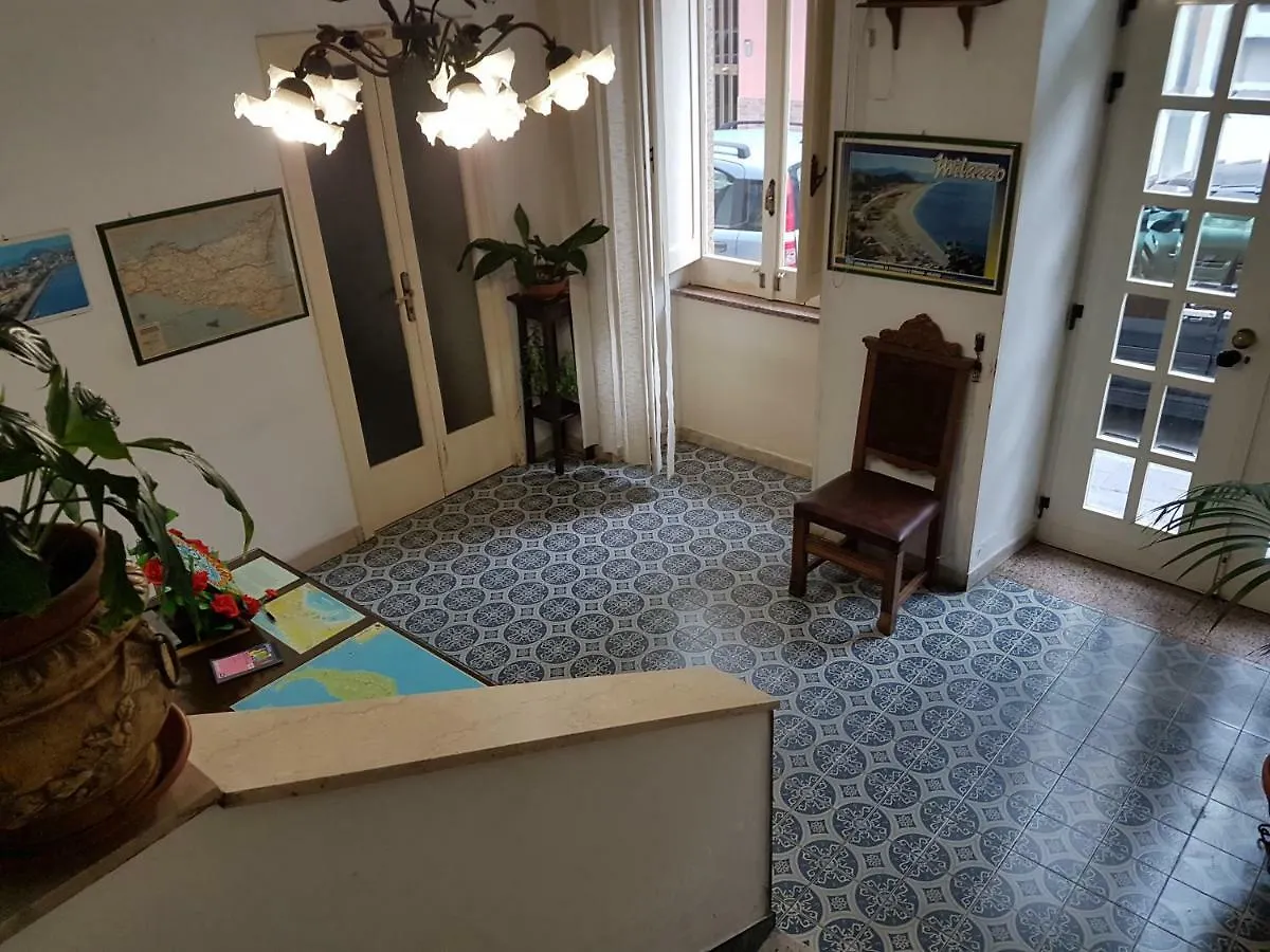 **  Hotel Central Milazzo Italy