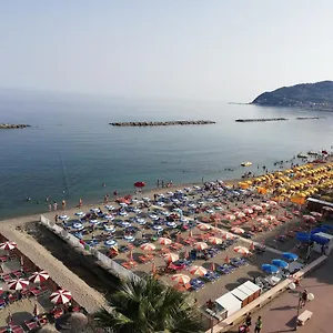 Adrimer Hotel